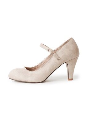 Women's Cream Mary Jane Heels - Elegant Everyday Pump